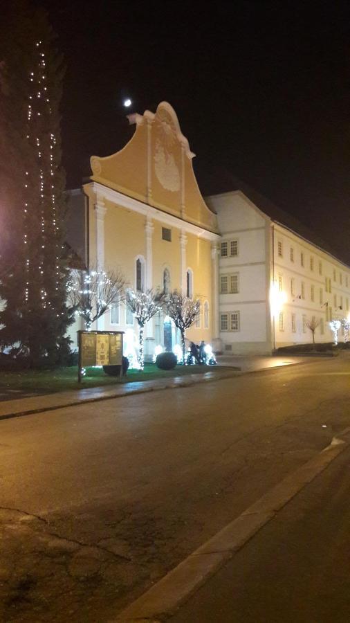 Studio Apartman D&D Varazdin Exterior photo